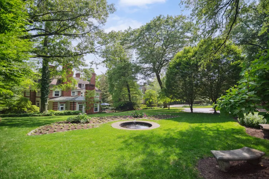 5563 Northumberland Street, Pittsburgh, PA 15217 - #2