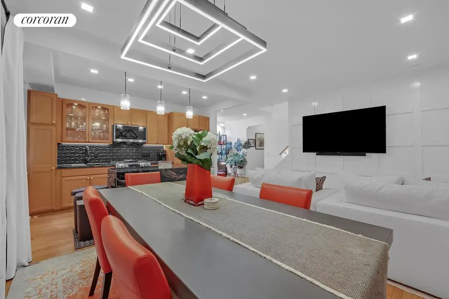 251 Seaman Avenue #2D/3D, Manhattan, NY 10034 - #3