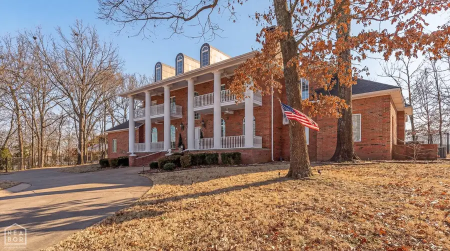 1203 Yorkshire, Jonesboro, AR 72401 - #2