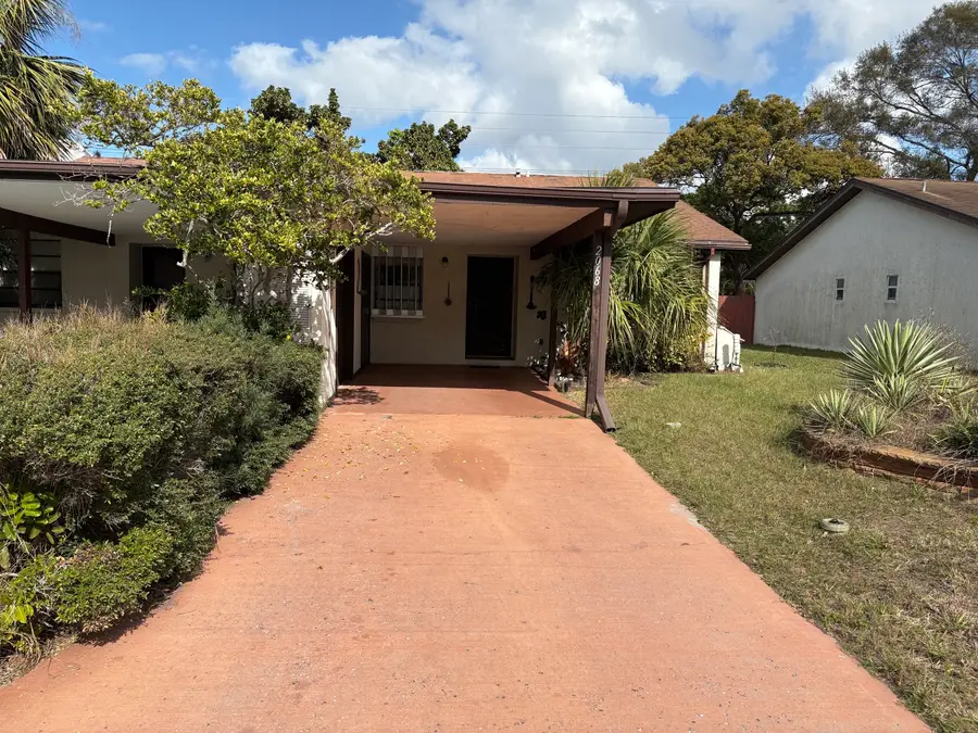 2068 Sunset Grove Lane, Clearwater, FL 33765 - #2