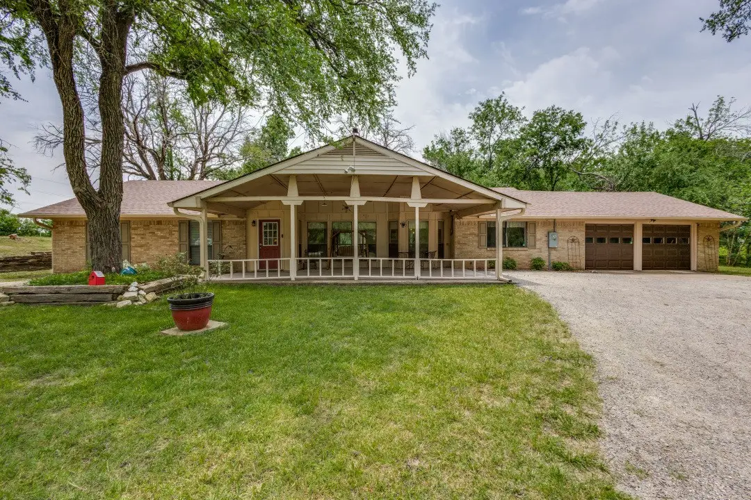 677 Fm 3356, Van Alstyne, TX 75495 - #1