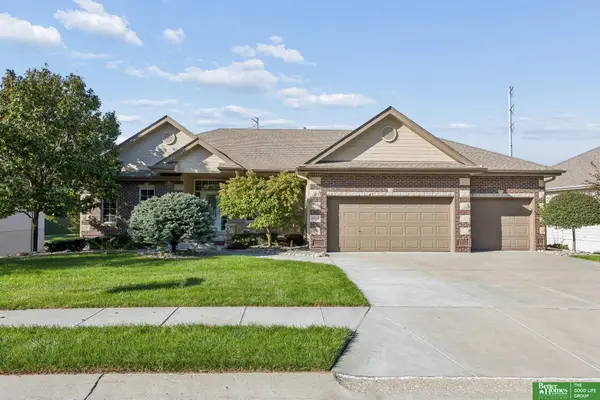 10326 S 179th Street, Omaha, NE 68136