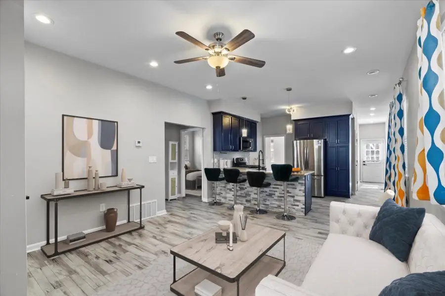 1205 FORREST AVE, Memphis, TN 38104 - #2