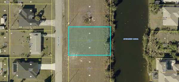 2601 NE 20th Place, Cape Coral, FL 33909