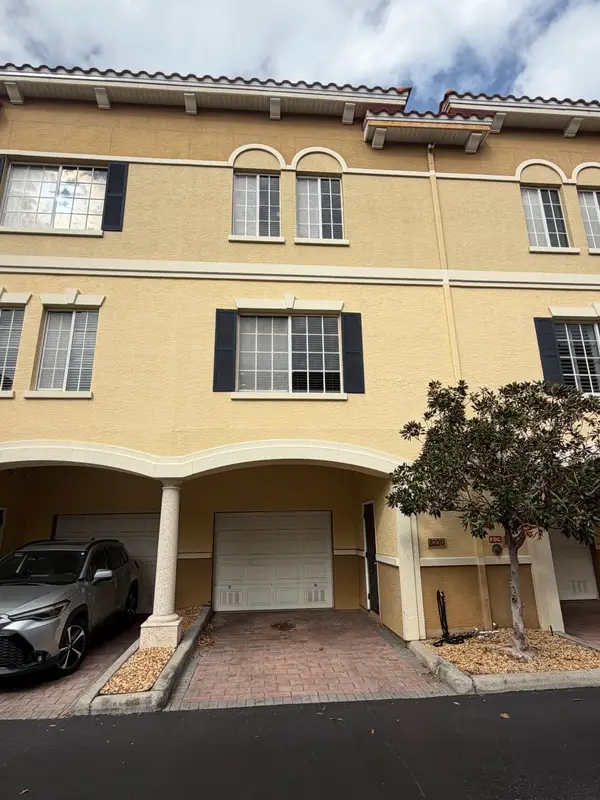 5220 Kennedy Blvd W, Tampa, FL 33609