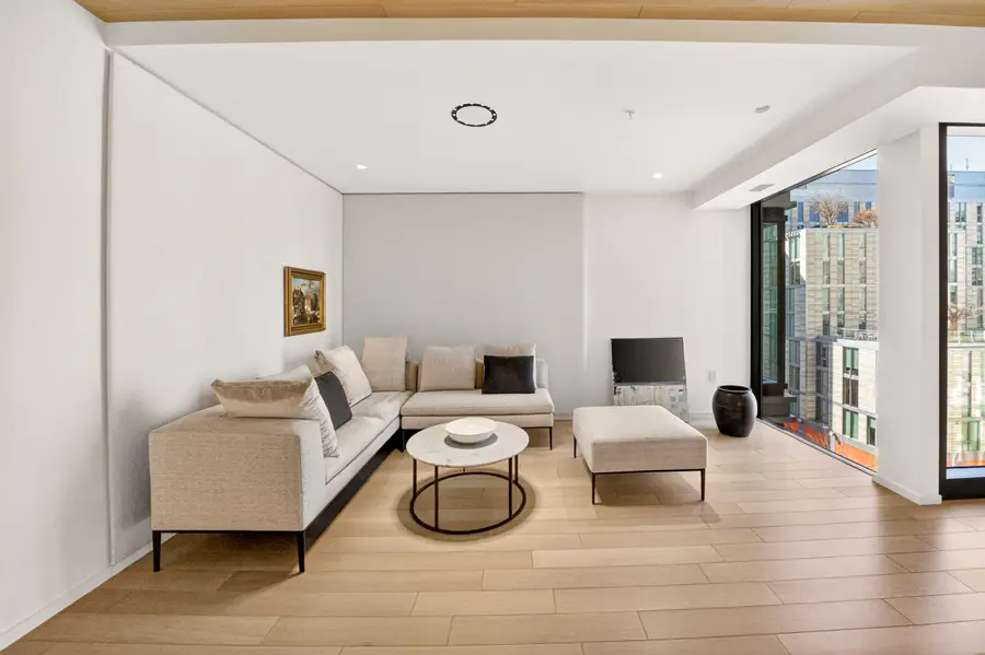 920 I St Nw #704, Washington, DC 20001 - #2