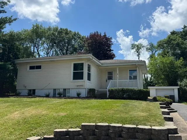 225 Panama Ave, Hampshire, IL 60140 - #1