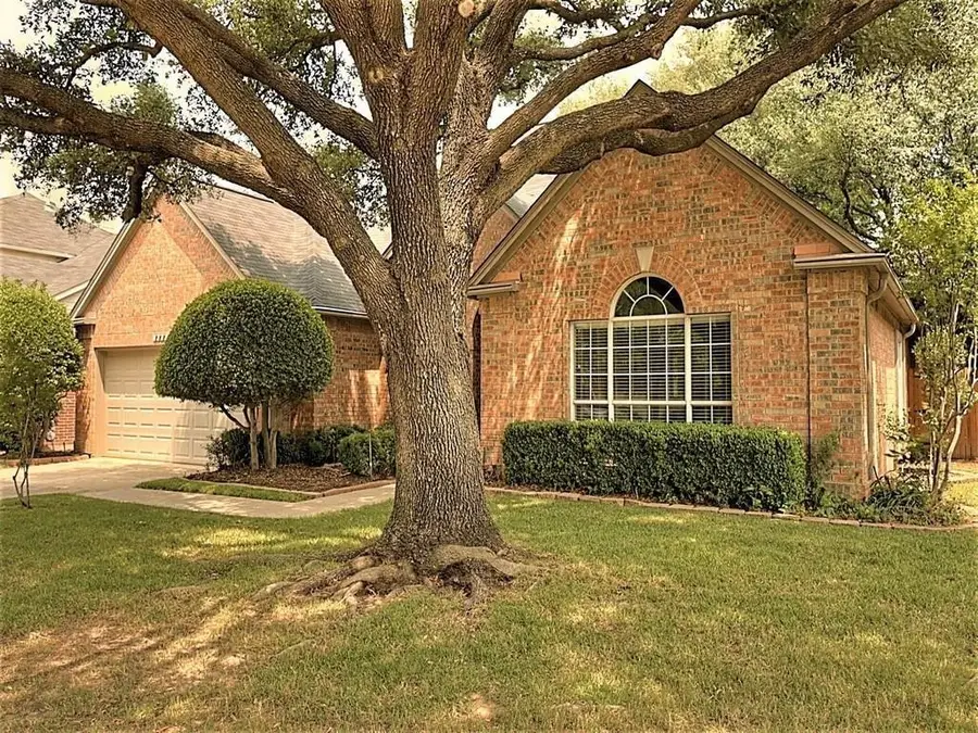 1832 Glen Wood Drive, Grapevine, TX 76051 - #3