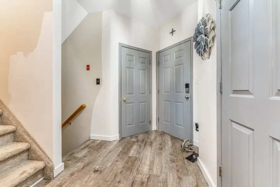 44 Alexandra Way, Clinton, NJ 08809 - #3