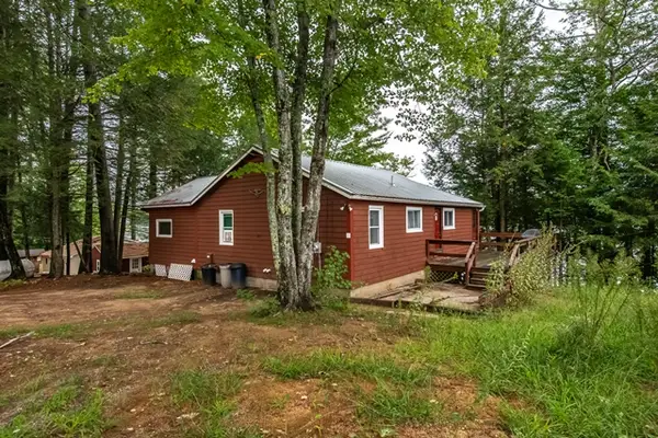 76 West 4th Street, North Berwick, ME 03906