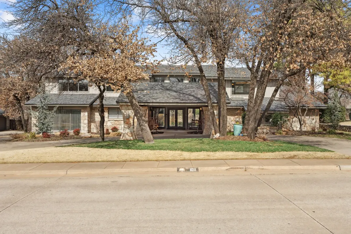 1011 Saint Andrews Drive, Edmond, OK 73025 - #1