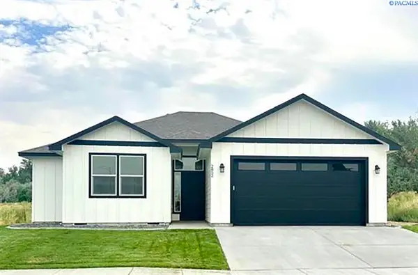 7221 W 29th Pl., Kennewick, WA 99338