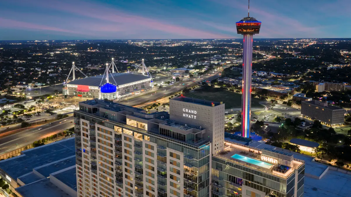 610 E Market #UNIT 3304, San Antonio, TX 78205 - #1