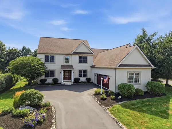1146 S Bristol Dr, LITITZ, PA 17543