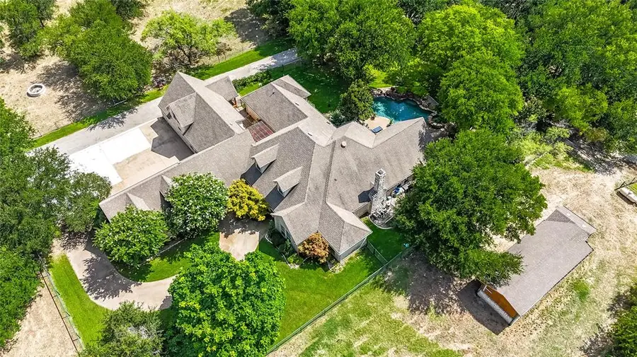 110 Bent Creek Ranch Court, Fort Worth, TX 76126 - Image #3