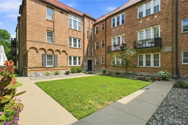 7530 Cromwell Drive #1N, Clayton, MO 63105