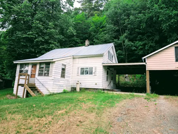 87 Stone Street, Moriah, NY 12974