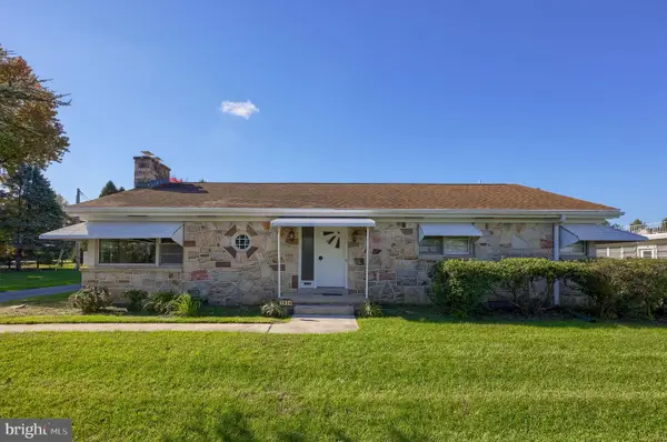 1034 Fishburn Rd, HERSHEY, PA 17033