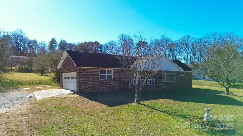 2028 Us 70 Highway, Connelly Springs, NC 28612 - #1