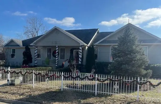 815 Gail Street, Charleston, MO 63834 - Image #1