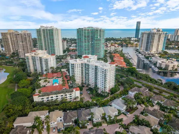 20000 E Country Club Dr #1109, Aventura, FL 33180