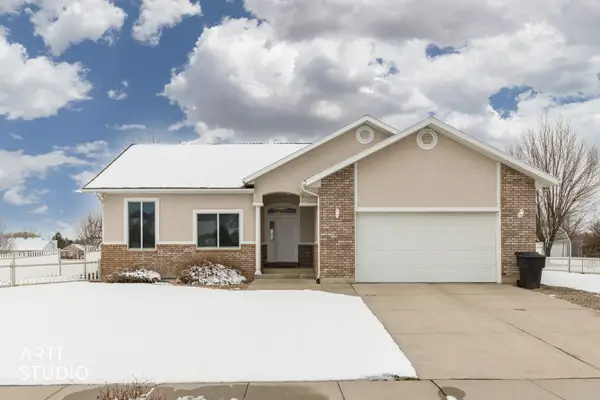1395 N 1350 W, Farr West, UT 84404