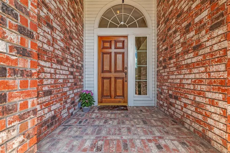 326 N Cypress Estates Circle, Spring, TX 77388 - Image #3