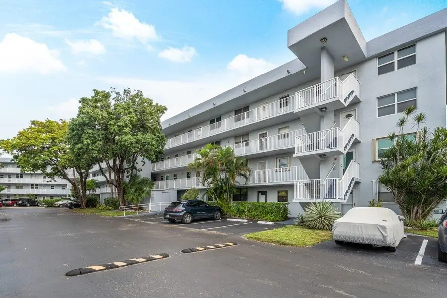 105 Royal Park Drive #1h, Oakland Park, FL 33309 - #2