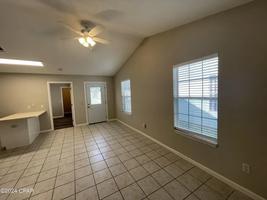 7106 N Lagoon Drive, Panama City, FL 32408 - Image #3