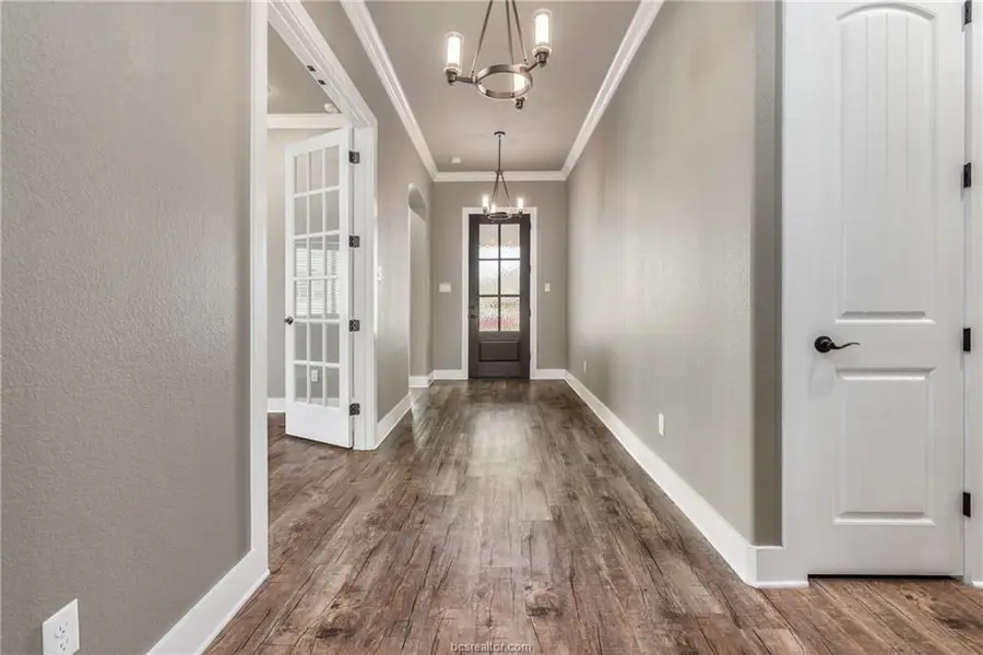 2612 Somerton Court, College Station, TX 77845-7466 - Image #3