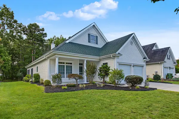 16 Marigold Cir, Egg Harbor Township, NJ 08234