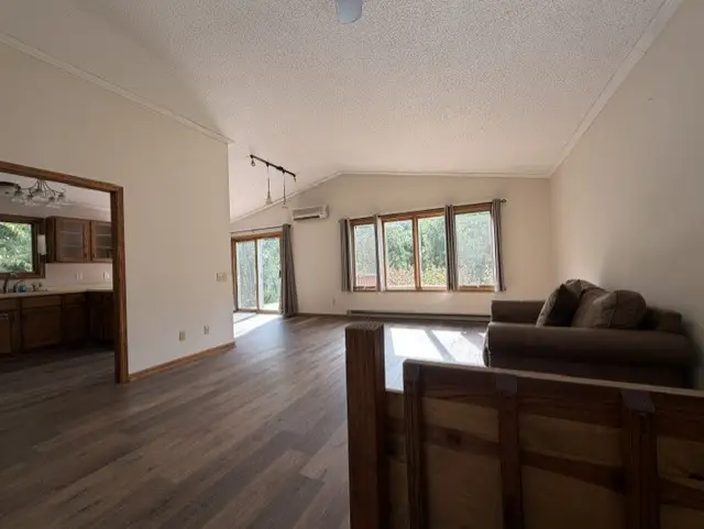 765 Adams Avenue Sw, Bemidji, MN 56601 - #3