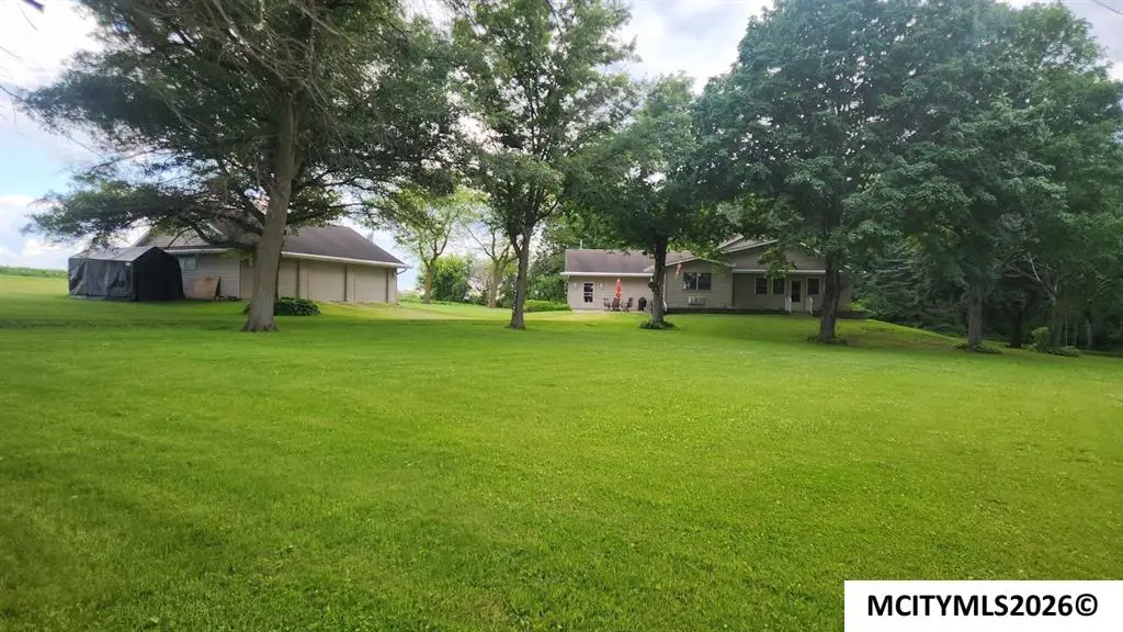 1787 Gilmore Ave, New Hampton, IA 50659 - #1