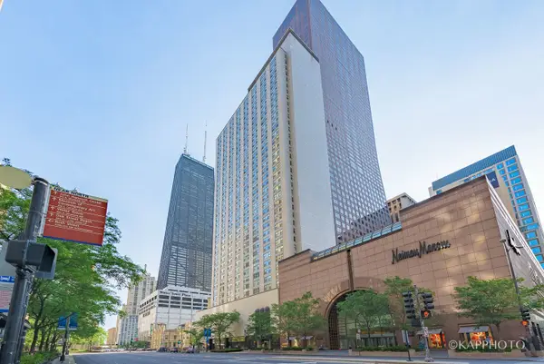 777 N Michigan Avenue #2406, Chicago, IL 60611