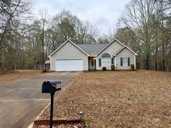 2028 Big Cypress Lane, Locust Grove, GA 30248