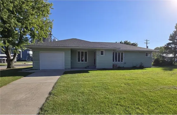 801 E Elm Avenue, Olivia, MN 56277