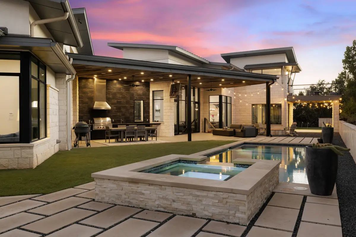 4220 Verano Dr, Austin, TX 78735 - #1