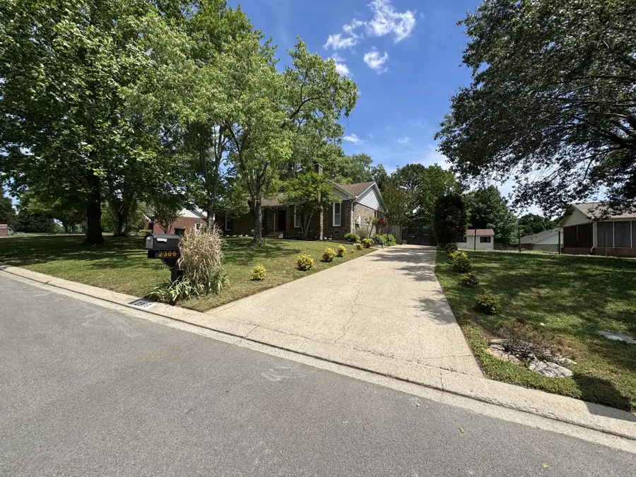 2306 Crown Hill Dr, Murfreesboro, TN 37129 - #3