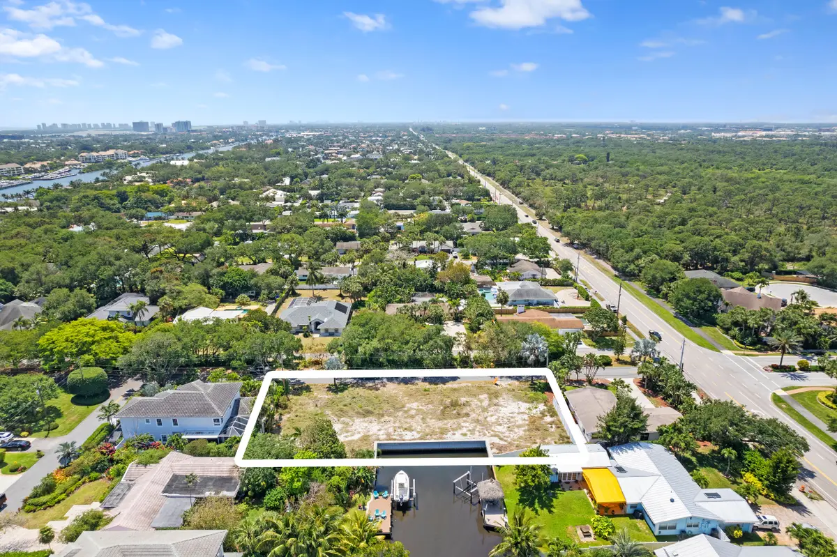 2465 Shore Drive, Palm Beach Gardens, FL 33410 - Image #1