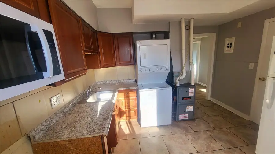 174 South Avenue #Apt 3, Poughkeepsie, NY 12601 - #2