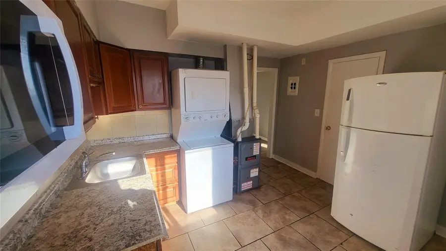 174 South Avenue #Apt 3, Poughkeepsie, NY 12601 - #3