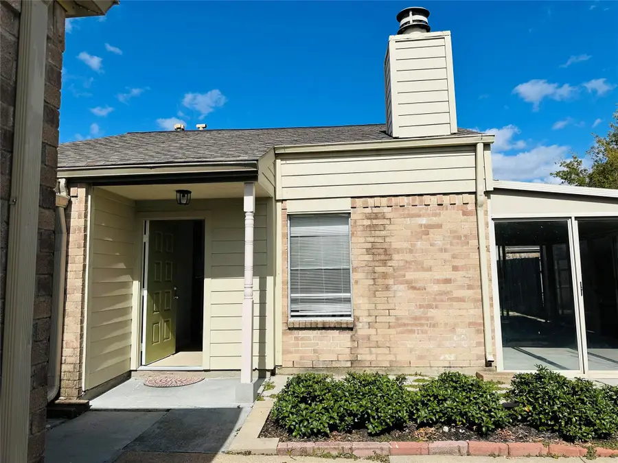 18530 Meadows Way Drive, Houston, TX 77084 - Image #2