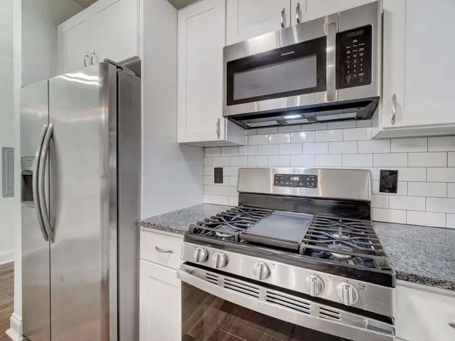 90 Clinton Ave #204, Newark, NJ 07114 - #3