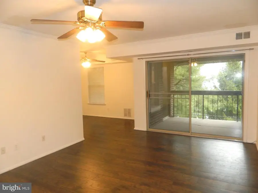 7925 Coriander Drive , 12, Gaithersburg, MD 20879 - #3