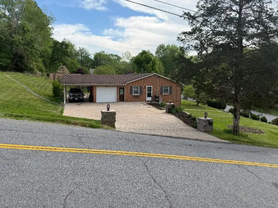 3300 Cranehill Drive, Lynchburg, VA 24503 - #1