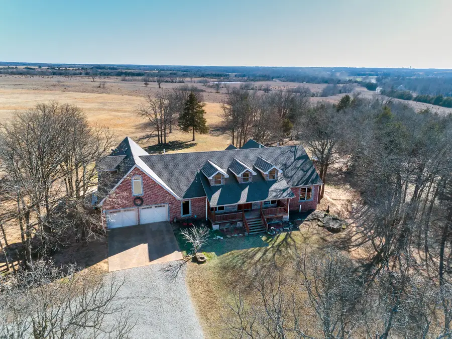 12101 E Airport Road, Glencoe, OK 74032 - Image #2