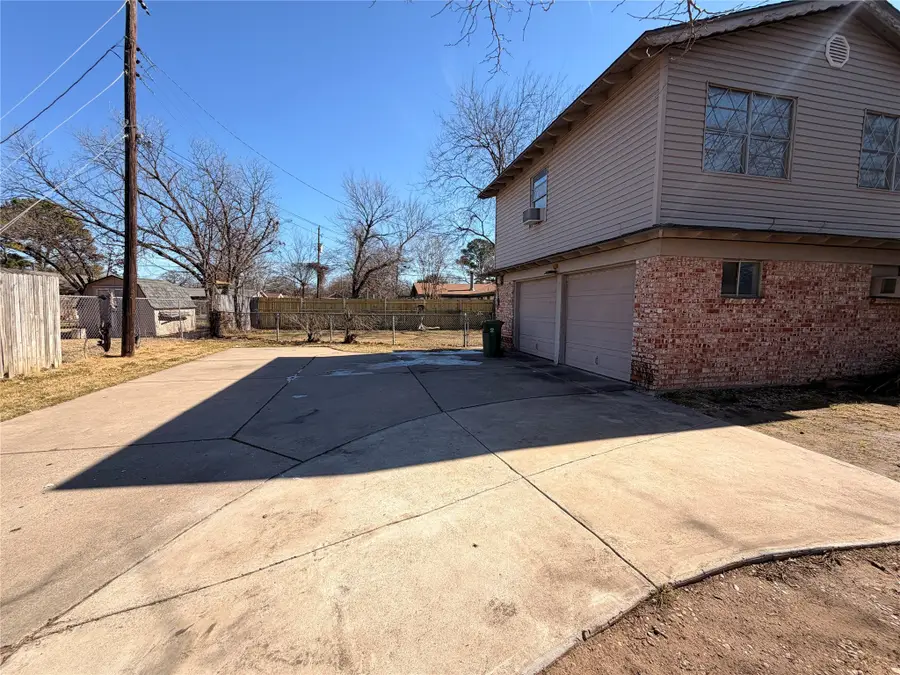 1416 Norwood Drive, Hurst, TX 76053 - #2
