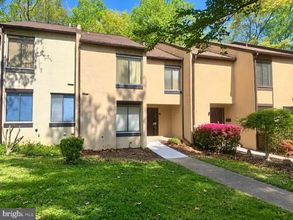 2366 Soft Wind Court, Reston, VA 20191