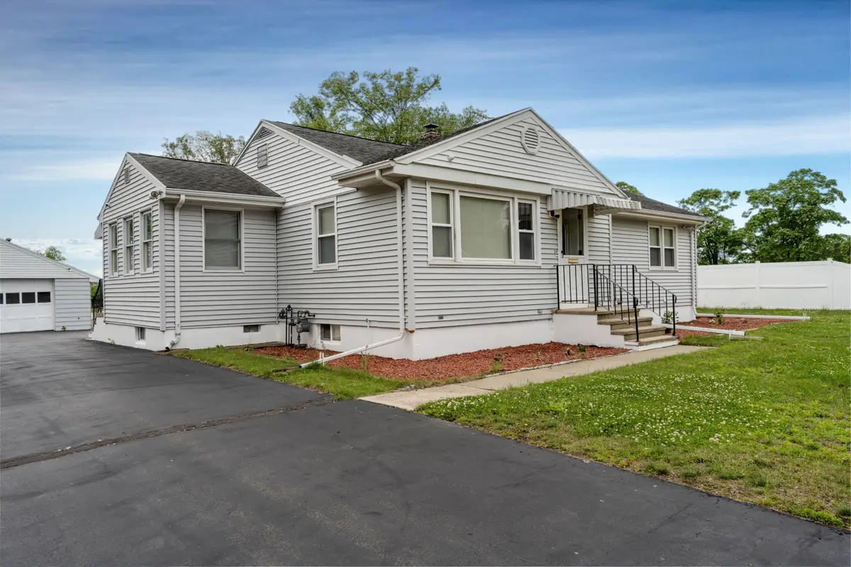 34 River Street, East Haven, CT 06512 - #1