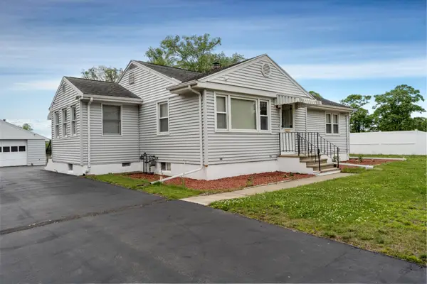 34 River Street, East Haven, CT 06512